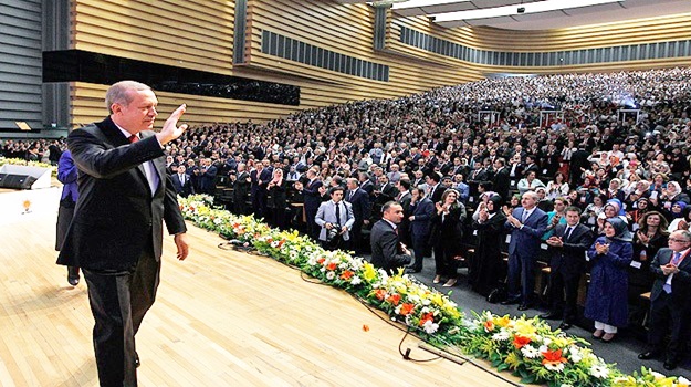 AK Parti'nin cumhurbaşkanı adayı Başbakan Erdoğan