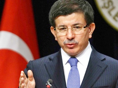 Davutoğlu Suriyeliler için dilekte bulundu