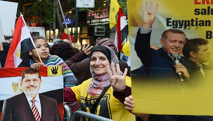 ABD'de Mursi'ye destek gösterisi