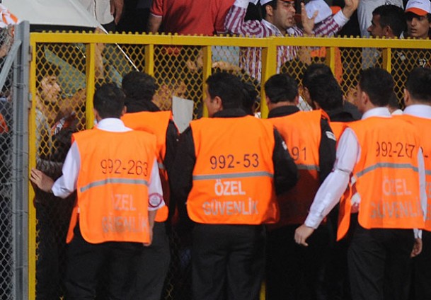 Özel güvenlikçiler orduyu geçti!