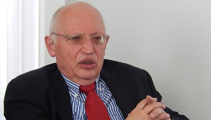 Verheugen AB-Türkiye ilişkilerini değerlendirdi