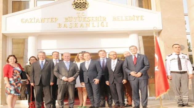 Keller: Gaziantep'e turizm için de iş adamları gelmeli