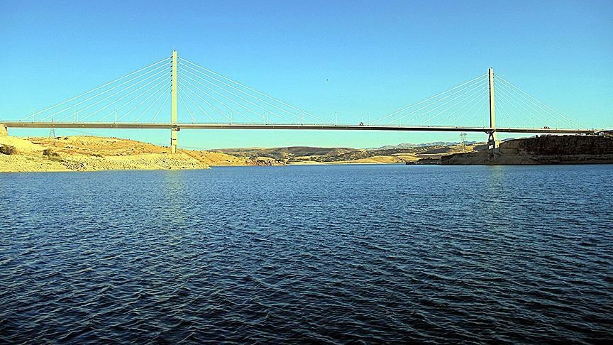 Türkiye'nin en uzun dördüncü asma köprüsü tamamlandı