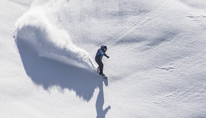 Hakkari dağları snowboardla tanıştı