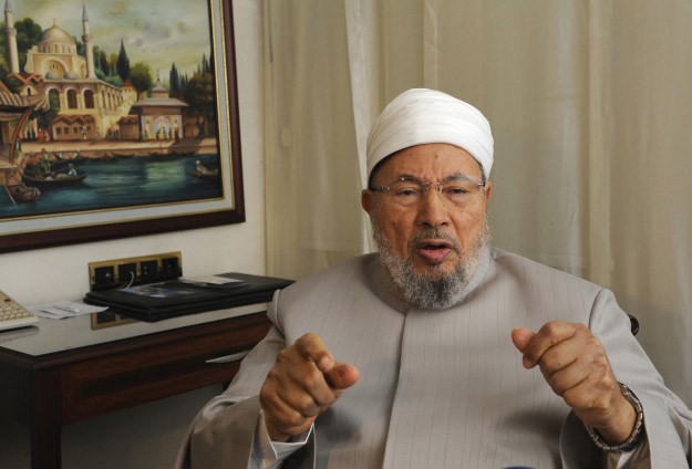 Müslüman Alimler Birliği Mursi'nin gözaltında tutulmasını kınadı