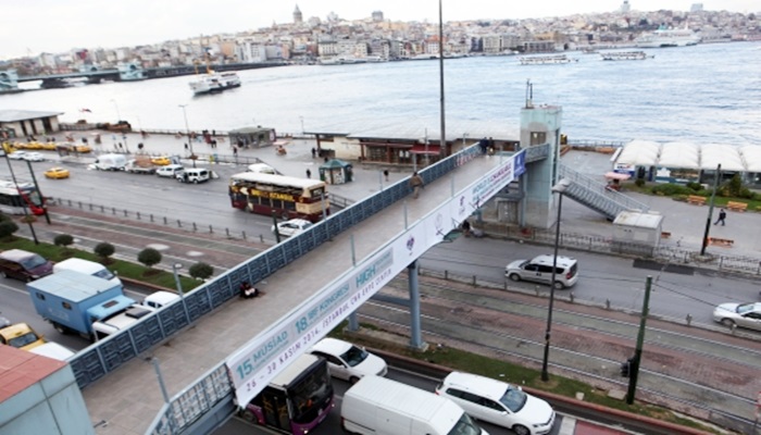 Sirkeci yaya üst geçidi kaldırılıyor