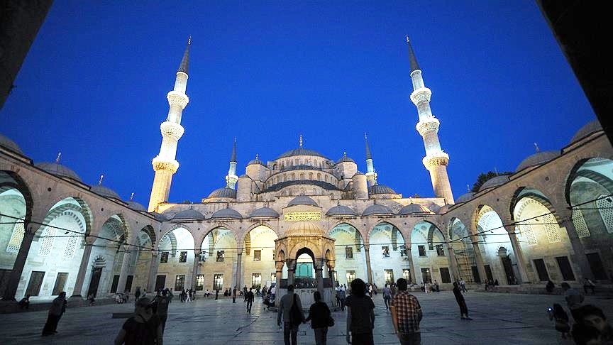Ramazanın müjdecisi üç aylar kandille geliyor