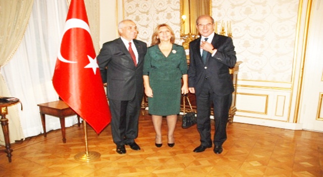 Hollanda'nın Lahey şehrinde 29 Ekim kutlandı