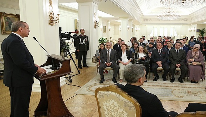 Cumhurbaşkanı Erdoğan kurtarılan personeli kabul etti