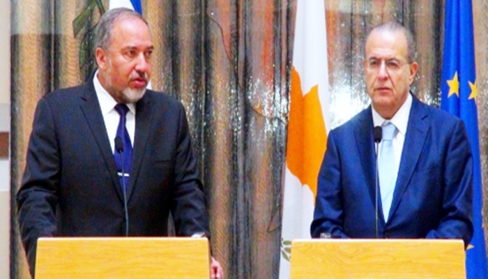 Lieberman: Türkiye, Güney Kıbrıs'ın haklarına saygı göstermeli