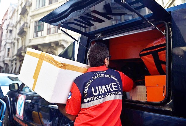 Macaristan Başkonsolosluğu'nda tozlu zarf alarmı
