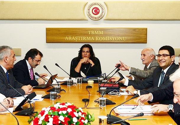 ''Darbe'' raporu mahkemede