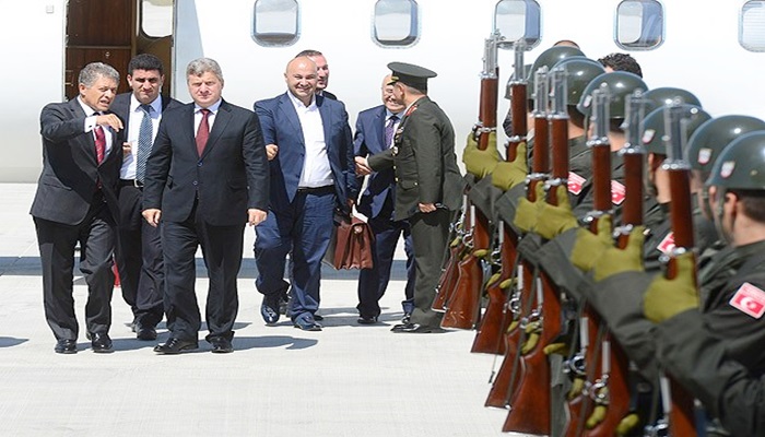 Yabancı liderler devir teslim töreni için gelmeye başladı