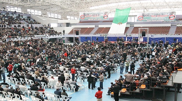 Cezayir'de cumhurbaşkanlığı seçimi heyecanı