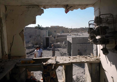 Şam ve Halep ağır bombardıman altında
