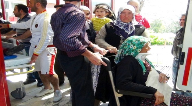 Yozgat'ta trafik kazası: 35 yaralı