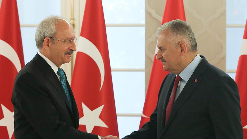 Başbakan Yıldırım, Kılıçdaroğlu'nu tebrik etti