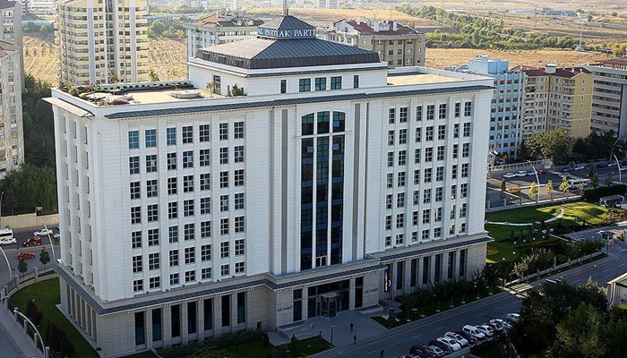 AK Parti'de genel başkan adayı saat 13.00'te açıklanacak