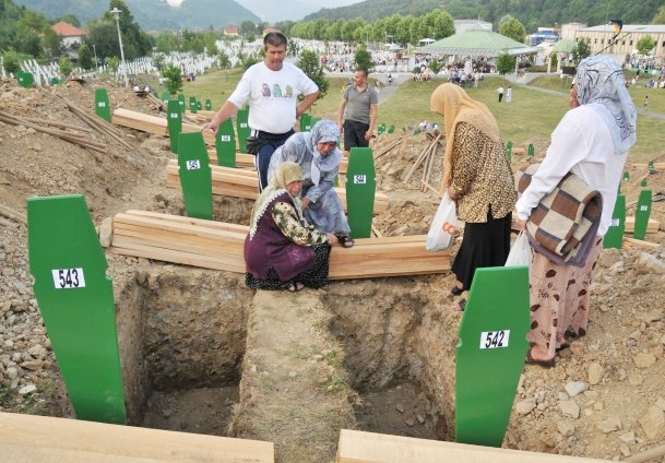 Taksim'e Srebrenitsa Anıtı