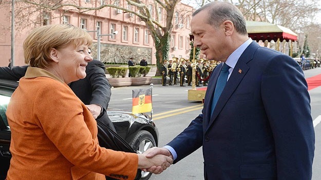 Liderler Erdoğan'ı tebrik ediyor