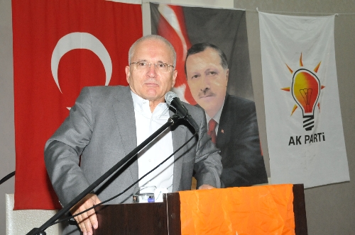 AK Partili Özdalga: Masum insanları öldürerek bir şey elde edemezsiniz