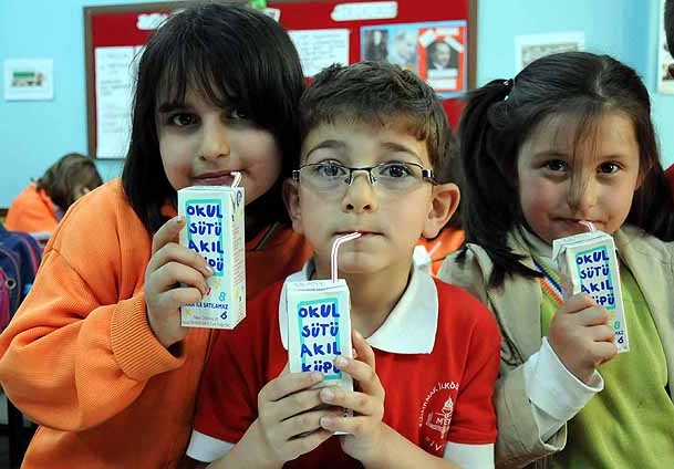 Süte duyarlı öğrenciye süt yok!