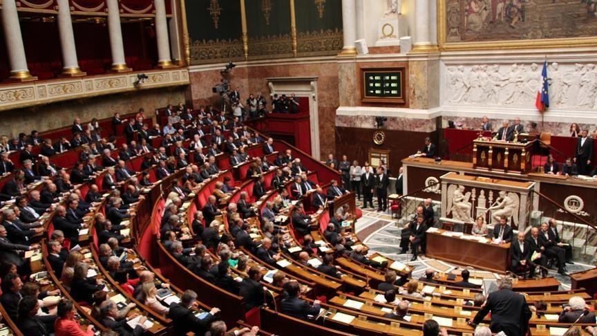Fransa meclisinden olağanüstü halin 3 ay uzatılmasına onay