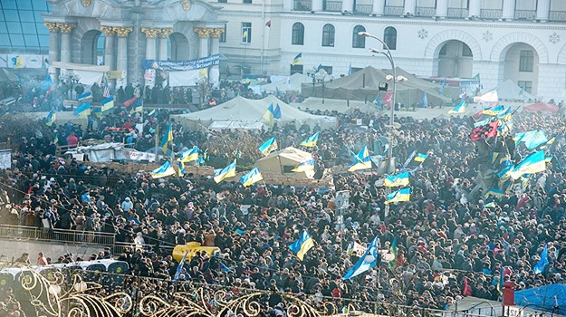 Ukrayna'da muhalefet uyarı grevine hazırlanıyor