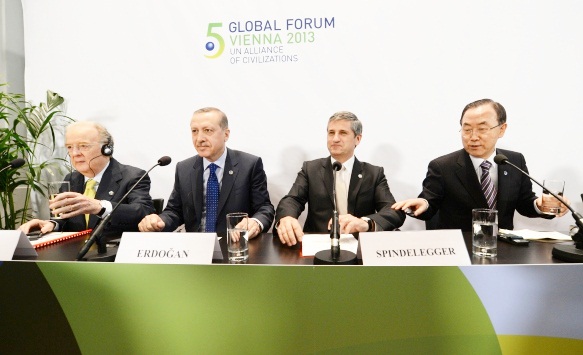 Başbakan Erdoğan'a 'one minute' esprisi