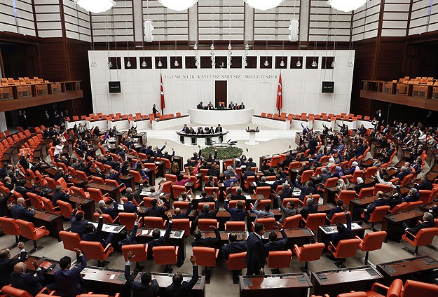 Hükümetin 23 Ağustos'a kadar kurulması gerekiyor