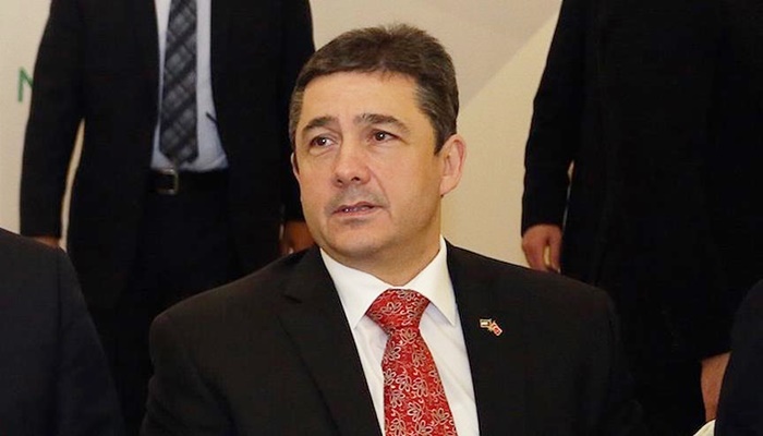 FETÖ'nün darbe girişimi Kuveyt medyasına anlatılıyor