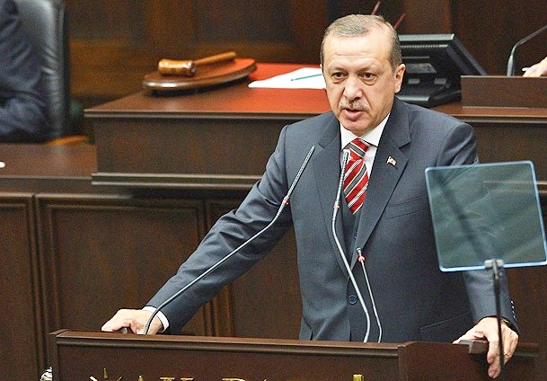 Uzlaşma olmazsa millete gideriz