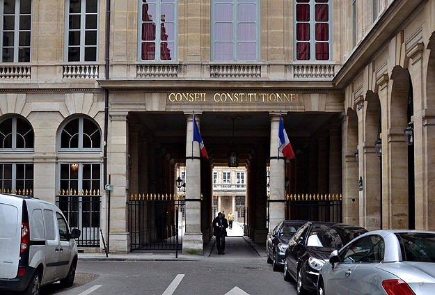 Paris Mahkemesi aşırı sağcı derneğin gösterisini yasakladı
