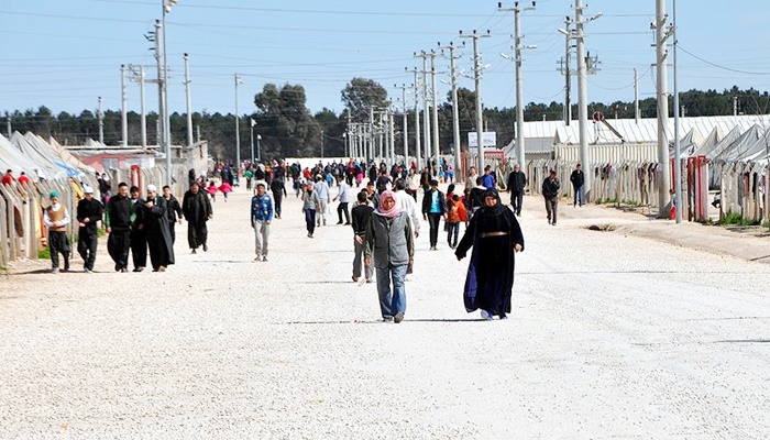 Akdoğan: Türkiye'deki Suriyeli göçmen sayısı 2 milyon 733 bin 784