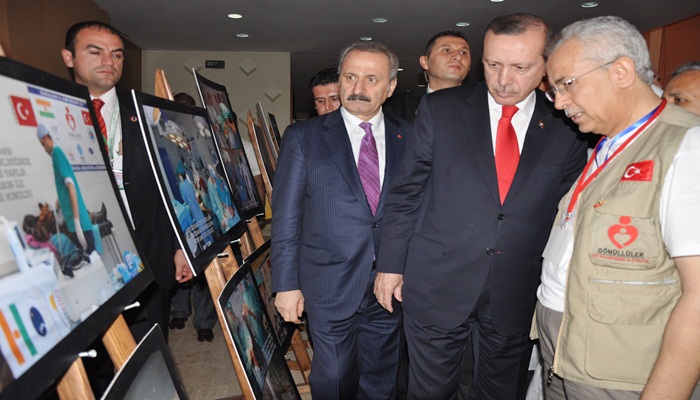 Gönüllülerin Başbakan ile Nijer buluşması