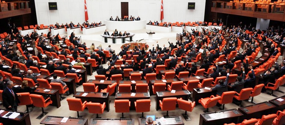 Dokunulmazlıklar 4. Yargı Paketi'ni bekliyor