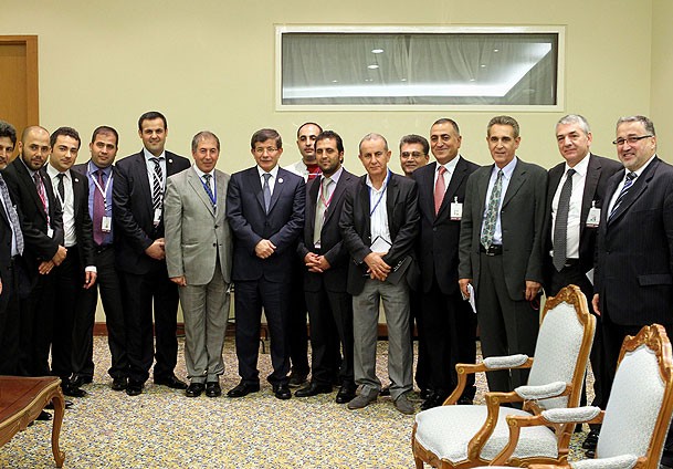 ''Geçiş hükümeti'' önerisi kabul edildi