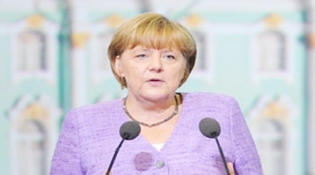 Merkel: Ahde vefalıyız ancak Türkiye'den gelişmeler bekliyoruz