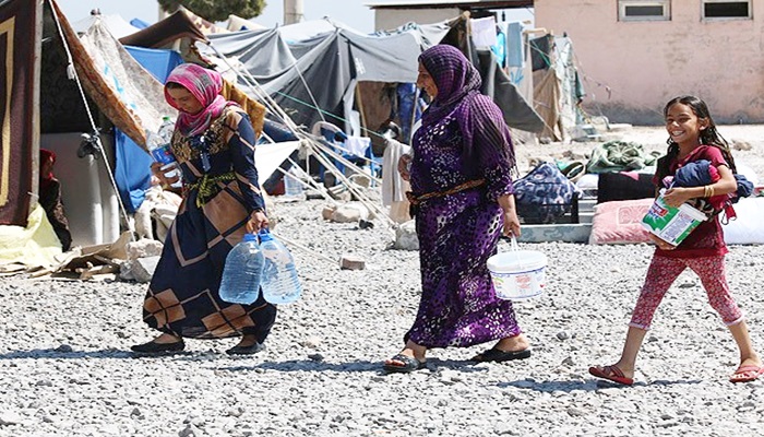 Geçişleri engellenen Suriyeliler ülkelerine dönmek istiyor