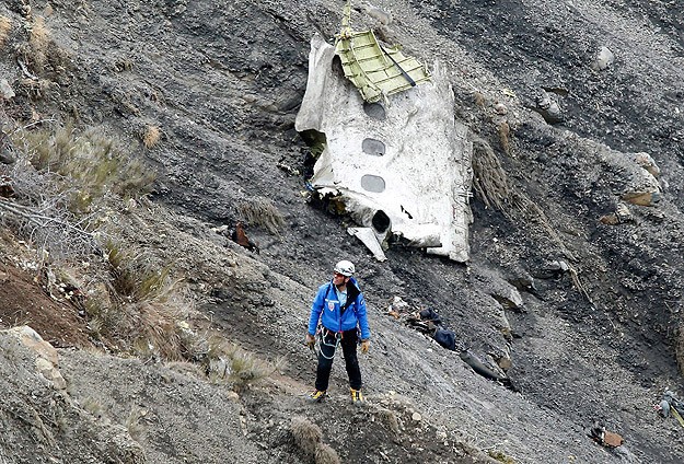 Pilot intihar tehlikesi nedeniyle tedavi görmüş