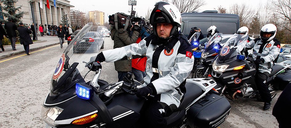 Motorize time yeni kıyafet