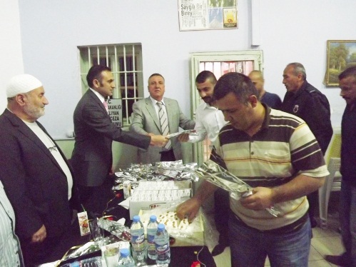 Cezaevinde Kutlu Doğum programı duygulandırdı
