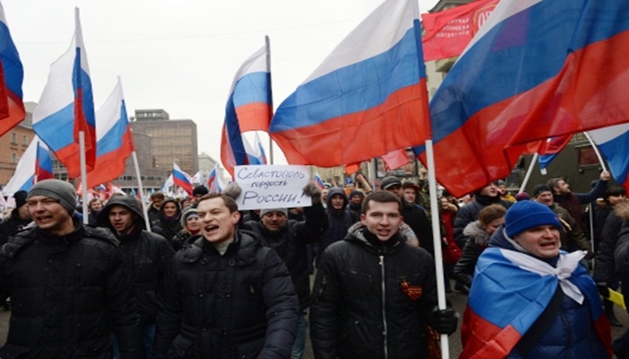 Putin'in Ukrayna'ya asker göndermesine halk destek verdi