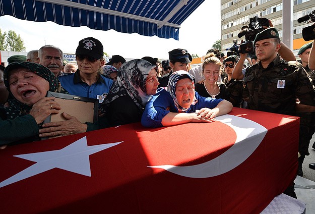 Şehit polis Aydın için tören düzenlendi