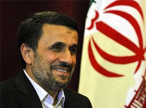 Ahmedinejad görevine döndü