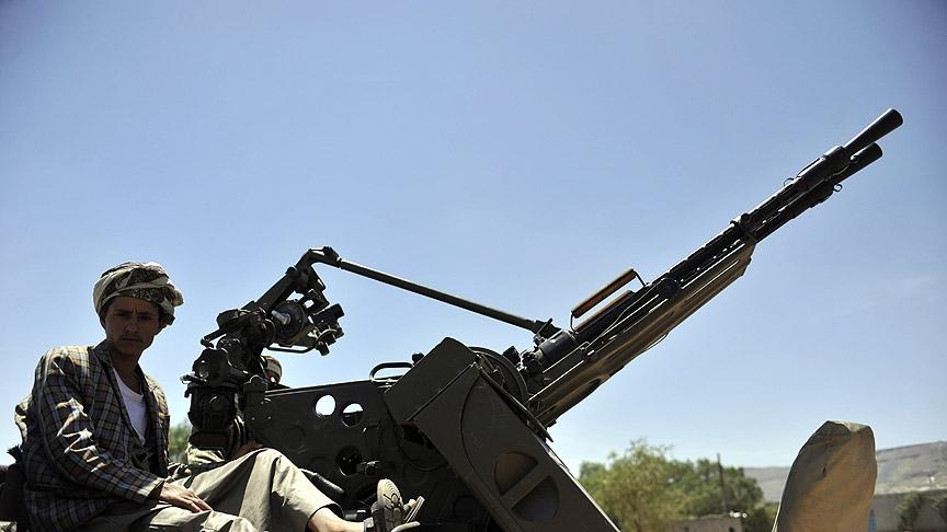 Yemen'de Husiler 9 kişiyi öldürdü