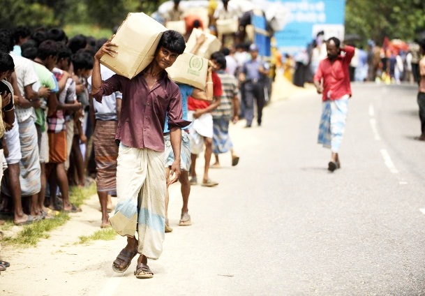 Myanmar'da 25 yıllık yasak kalktı