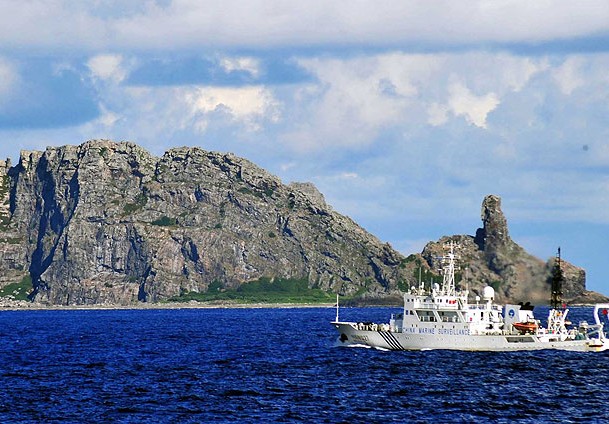 Adalar gerginliği tırmanıyor