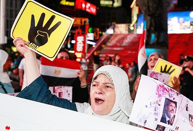 Mursi'ye idam kararına tepki yağdı