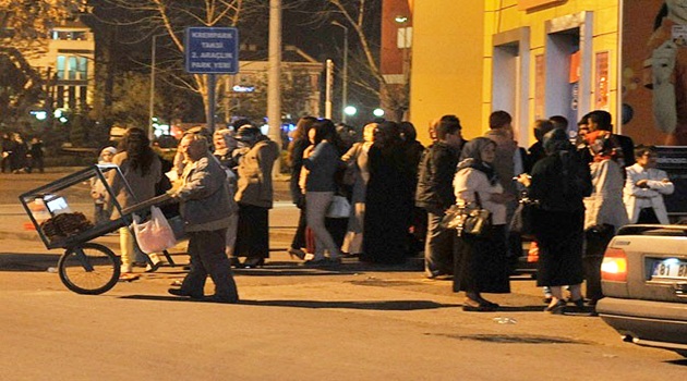 12 saatte 11 sarsıntı meydana geldi